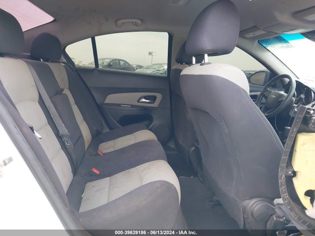 Chevrolet Cruze Ls Manual 2014 1G1PB5SH1E7367523 Image 8
