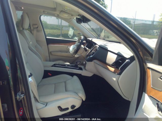 2018 VOLVO XC90 YV4A22PL1J1193472 Photo 4