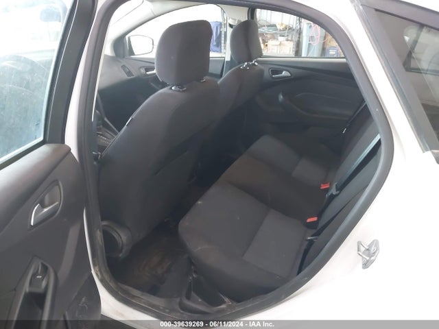 Ford FOCUS SE 2017 1FADP3FE8HL284673 Image 8