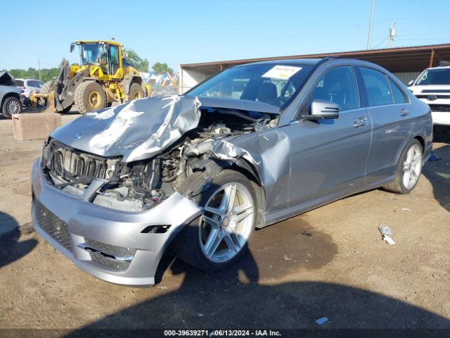 WDDGF8AB8ER309204 Mercedes-Benz C 300 Luxury 4matic/sport 4matic