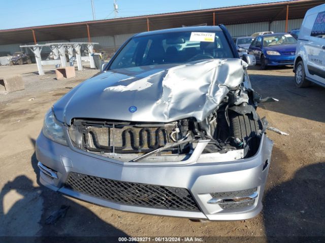 WDDGF8AB8ER309204 Mercedes-Benz C 300 Luxury 4matic/sport 4matic