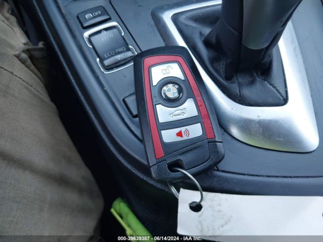 WBA8D9C53JA616156 BMW 330i Xdrive