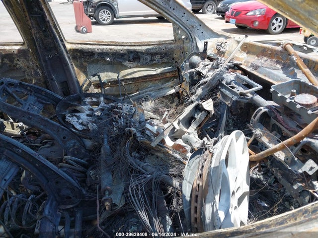 1C4PJLCB2HW586820 Jeep Cherokee Latitude Fwd