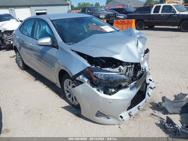 Toyota COROLLA LE 2017 2T1BURHE8HC960413 головне зображення