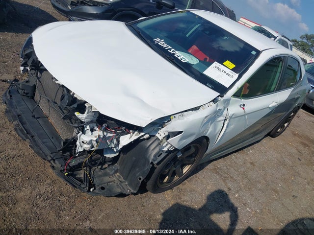 Toyota CAMRY SE 2019 4T1B11HK7KU788767 Image 2