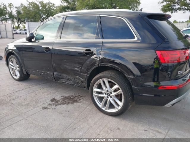 WA1VAAF75JD029172 Audi Q7 3.0t Premium