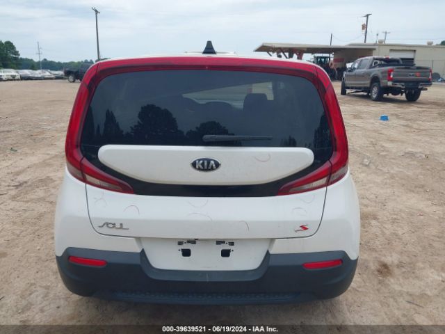KNDJ23AU1M7139021 KIA SOUL S