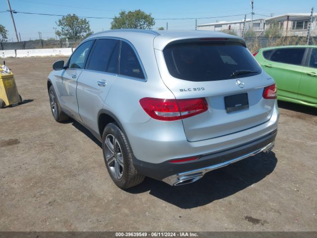 WDC0G4KB5JV105276 Mercedes-Benz Glc 300 4matic