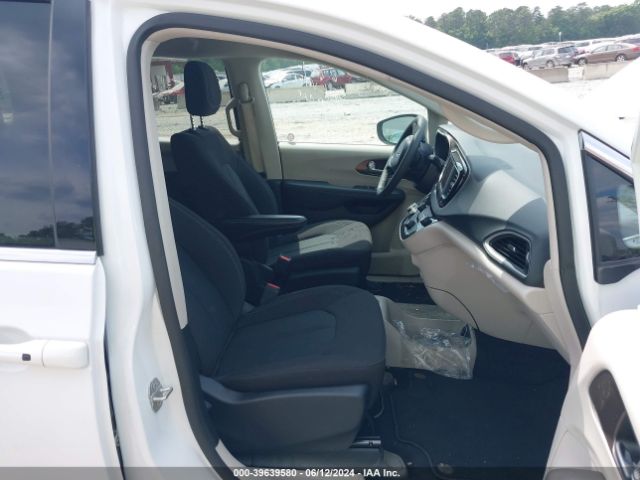 2023 CHRYSLER VOYAGER 2C4RC1CG9PR567787 Photo 4
