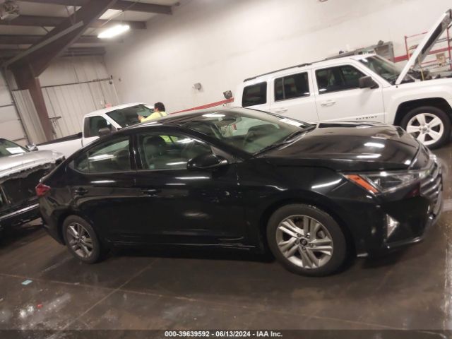 5NPD84LF2LH600317 Hyundai ELANTRA SEL