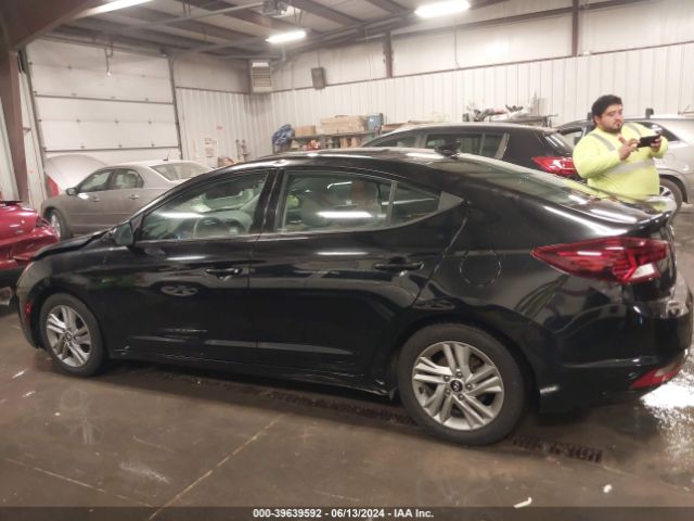 5NPD84LF2LH600317 Hyundai ELANTRA SEL