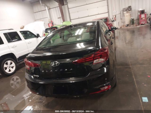 5NPD84LF2LH600317 Hyundai ELANTRA SEL