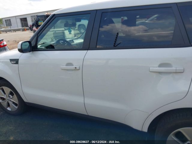 KNDJN2A26E7738952 KIA Soul