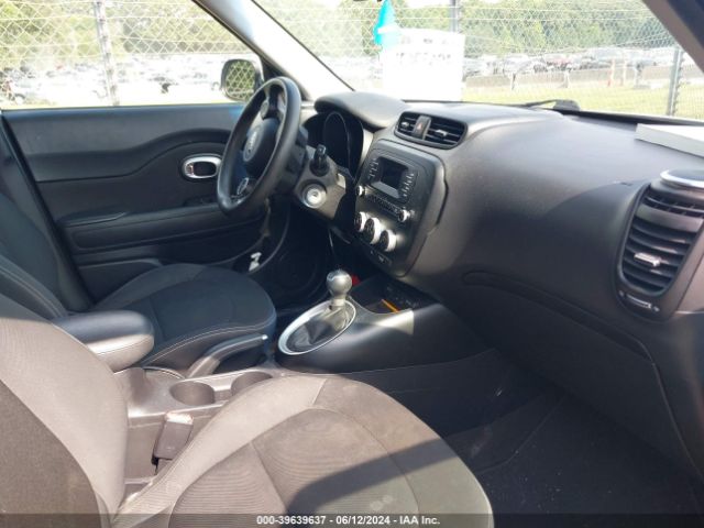 KNDJN2A26E7738952 KIA Soul