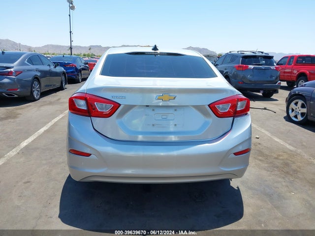 Chevrolet Cruze Ls Auto 2018 1G1BC5SM7J7126970 Image 16