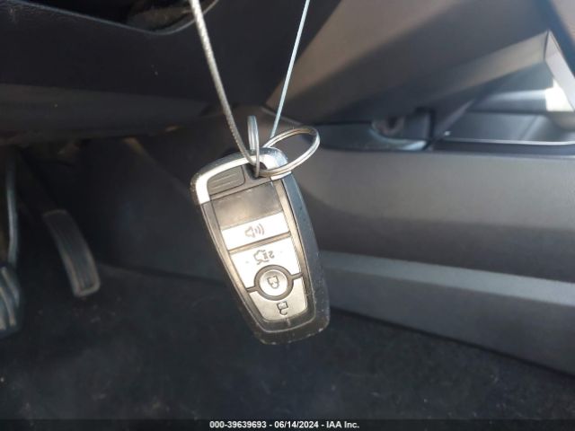 3FA6P0HD1JR265224 Ford FUSION SE