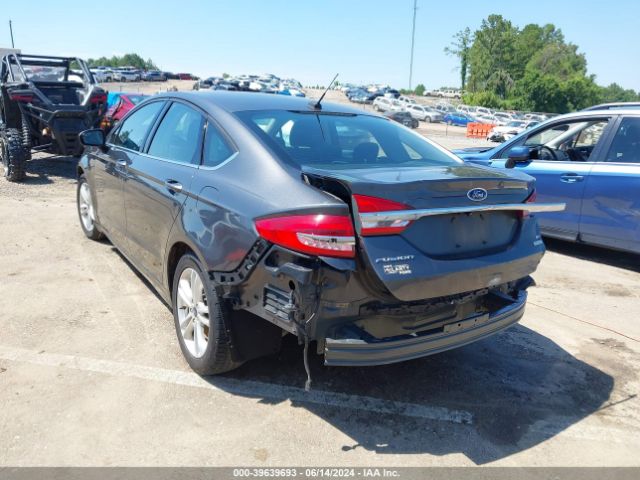 3FA6P0HD1JR265224 Ford FUSION SE