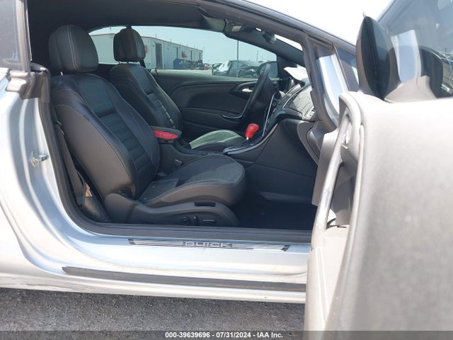 W04WT3N54GG115784 Buick Cascada Premium