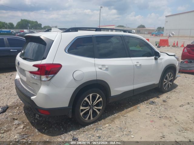 JF2SKAPC2NH439381 Subaru Forester Limited