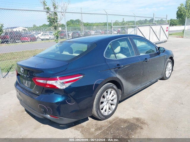 Toyota CAMRY LE 2018 4T1B11HK4JU656399 Image 4