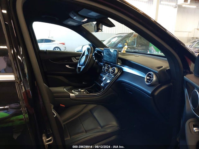 WDC0G4KB5KF580034 Mercedes-Benz Glc 300 4matic