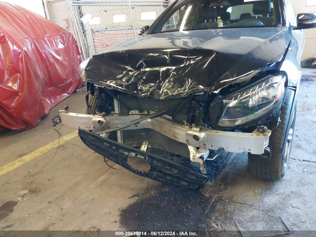 WDC0G4KB5KF580034 Mercedes-Benz Glc 300 4matic