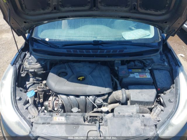 5NPDH4AE5FH632614 Hyundai ELANTRA SE