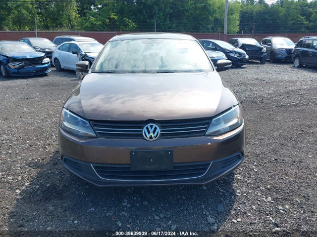 Продажа на аукционе авто 2013 Volkswagen Jetta 2.5l Se, vin: 3VWDP7AJ1DM448289, номер лота: 39639939
