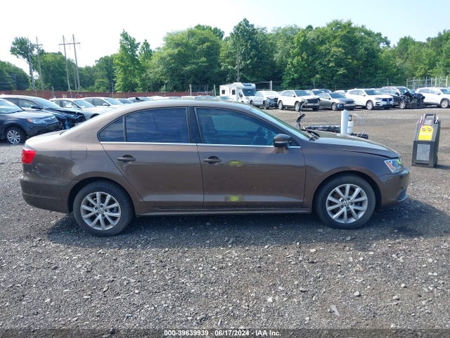 Продажа на аукционе авто 2013 Volkswagen Jetta 2.5l Se, vin: 3VWDP7AJ1DM448289, номер лота: 39639939