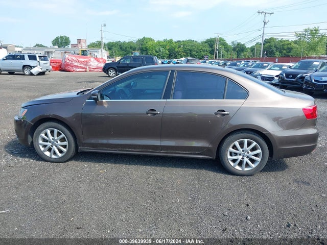 Продажа на аукционе авто 2013 Volkswagen Jetta 2.5l Se, vin: 3VWDP7AJ1DM448289, номер лота: 39639939