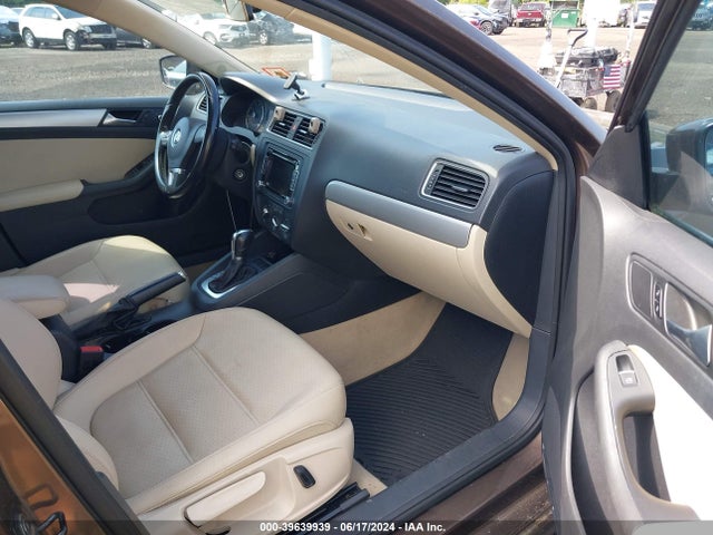 Продажа на аукционе авто 2013 Volkswagen Jetta 2.5l Se, vin: 3VWDP7AJ1DM448289, номер лота: 39639939