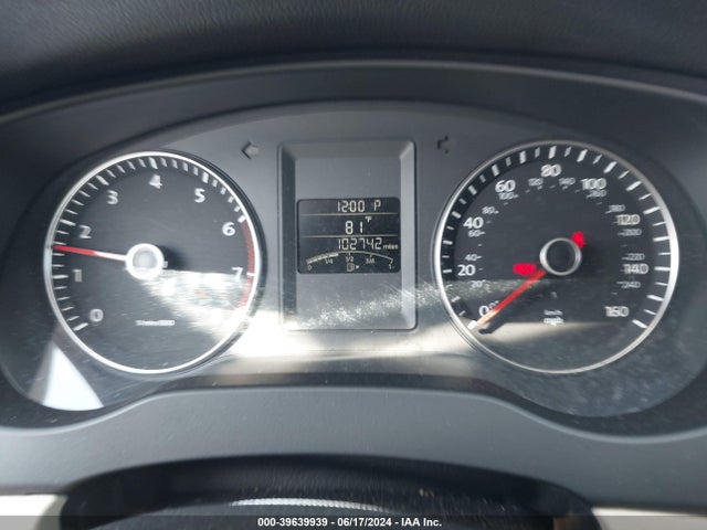 Продажа на аукционе авто 2013 Volkswagen Jetta 2.5l Se, vin: 3VWDP7AJ1DM448289, номер лота: 39639939