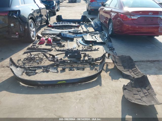 WA1LAAGE6KB020403 Audi E-tron Premium Plus