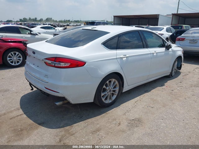 Ford FUSION SE 2020 3FA6P0HD4LR125817 Image 4