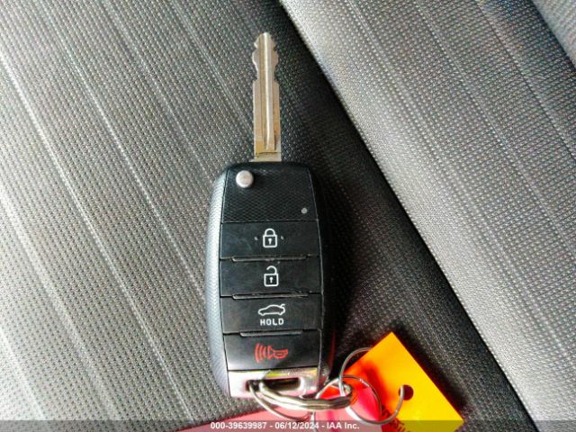 KNAFX4A8XE5162498 KIA FORTE EX