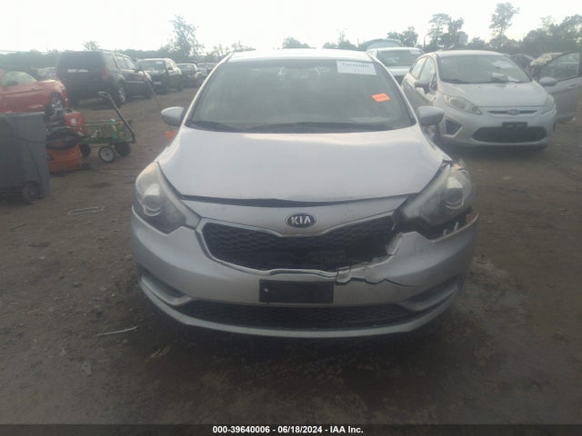 KIA FORTE LX 2015 KNAFK4A64F5371086 Image 12