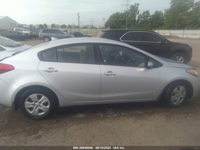 KIA FORTE LX 2015 KNAFK4A64F5371086 Image 13