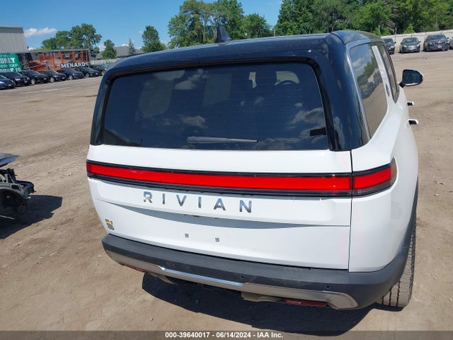 Rivian R1s Launch Edition 2022 7PDSGABL8NN001434 Image 16