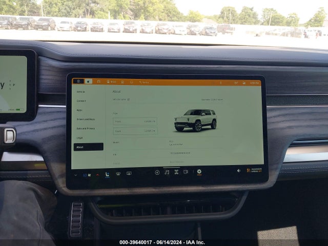 Rivian R1s Launch Edition 2022 7PDSGABL8NN001434 Image 18