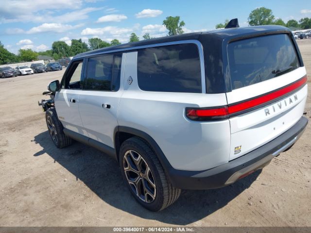 2022 RIVIAN R1S 7PDSGABL8NN001434 Photo 2
