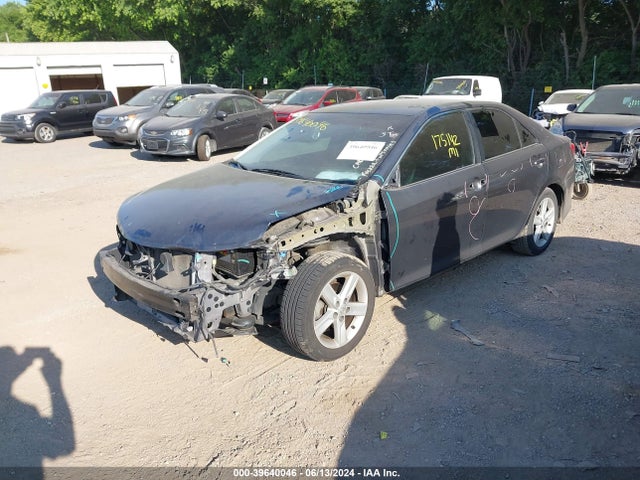 Toyota CAMRY SE 2014 4T1BF1FK0EU339374 Image 2