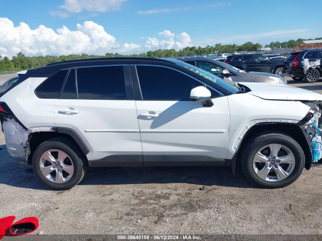 Toyota Rav4 Xle 2019 2T3P1RFV0KC031672 Image 13