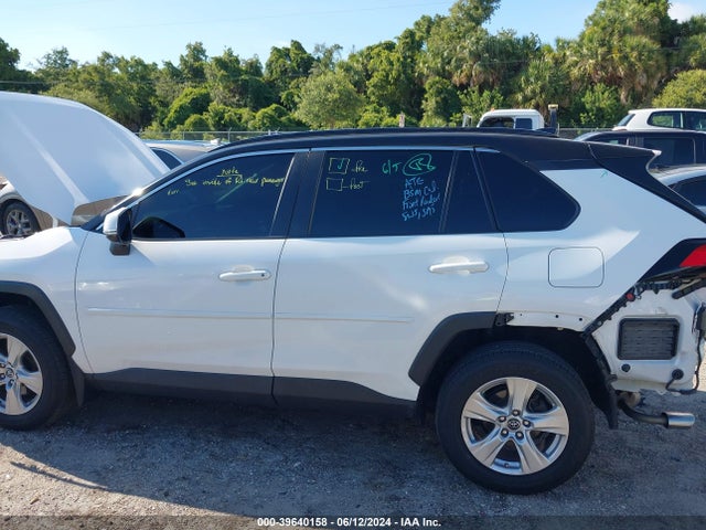Toyota Rav4 Xle 2019 2T3P1RFV0KC031672 Image 14