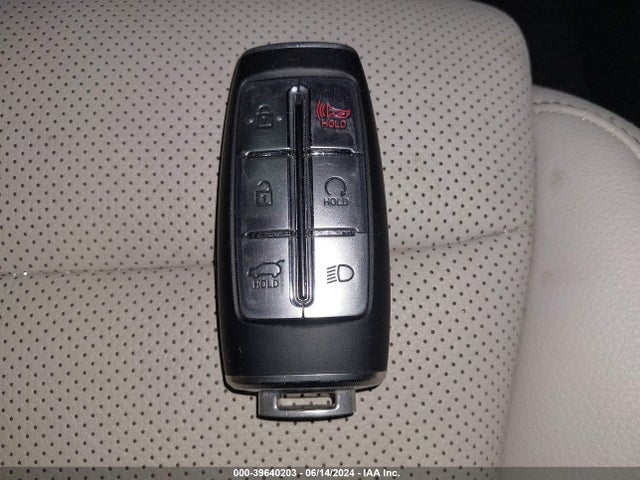 KMUMADTB5NU065104 Genesis Gv70 2.5t Awd