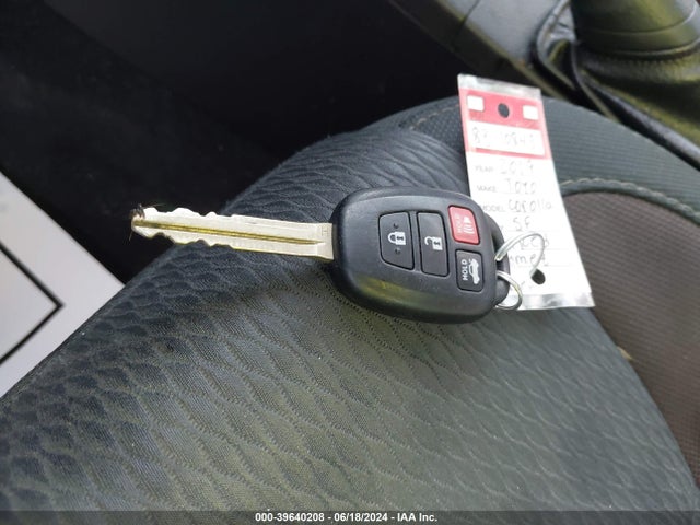 Toyota COROLLA LE 2019 5YFBURHE4KP924189 Image 11