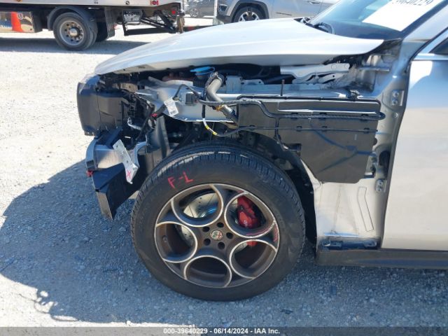 ZASFAKAN8J7B80213 Alfa Romeo Stelvio Awd