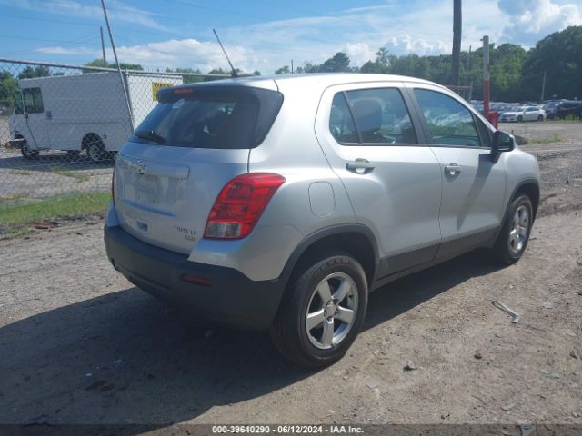 3GNCJPSB6FL256065 Chevrolet Trax 1ls