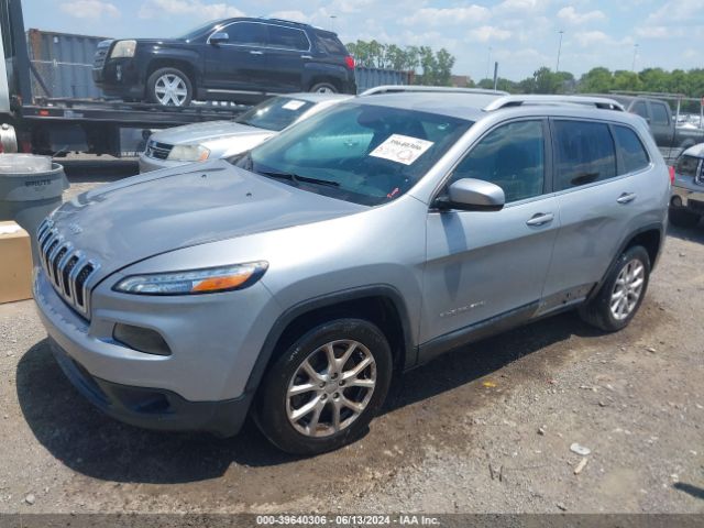 1C4PJLCB2EW173887 Jeep Cherokee Latitude