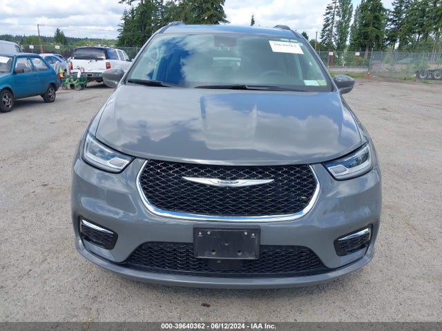 2C4RC1BG3NR138806 Chrysler Pacifica Touring L