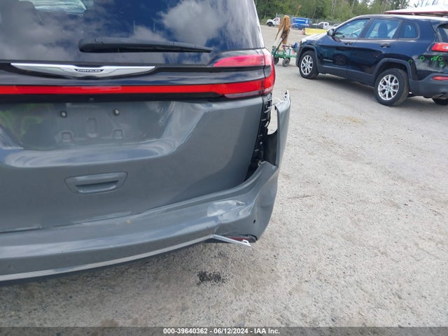 2C4RC1BG3NR138806 Chrysler Pacifica Touring L
